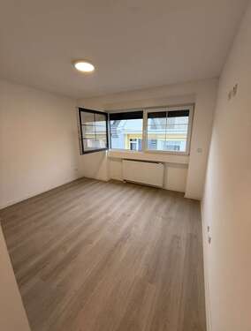Foto - Wohnung zum Mieten in Köln 700,00 € 25 m²
