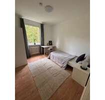 WG-Zimmer in Frankfurt am Main 470,00 € 10 m²