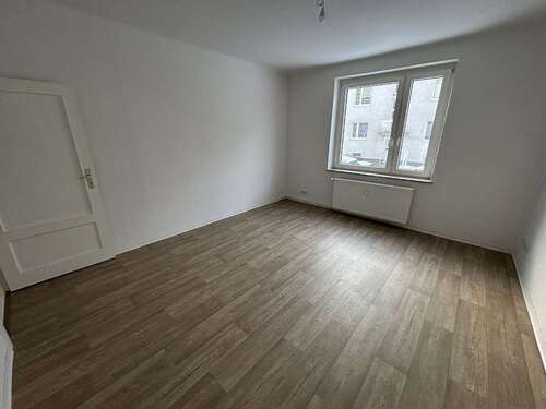 Foto - Wohnung zum Mieten in Magdeburg 324,00 € 53 m²