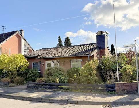 Foto - Haus zum Kaufen in Neuss 420.000,00 € 92.5 m²