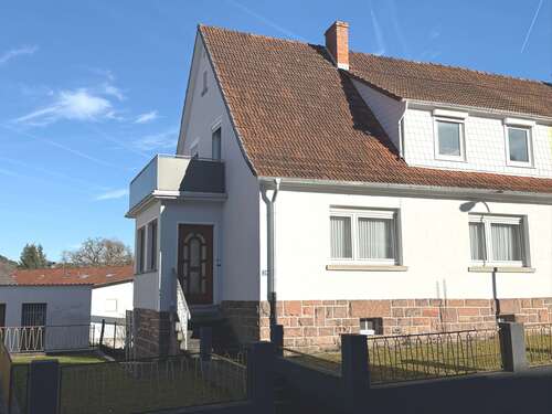 Foto - Haus zum Kaufen in Schlüchtern 225.000,00 € 124 m²