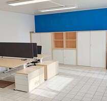 Büro in Kürnach 630,00 € 58 m² - 630,00&nbsp;EUR Kaltmiete, ca.&nbsp; 58,00&nbsp;m&sup2; in Kürnach (PLZ: 97273)