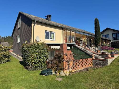 Foto - Haus zum Kaufen in Metten 579.000,00 € 160 m²