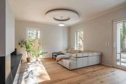Foto - Haus zum Kaufen in Königs Wusterhausen 998.500,00 € 201 m²
