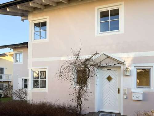 Foto - Haus zum Kaufen in Halfing 695.000,00 € 162 m²