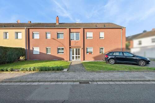 Foto - Haus zum Kaufen in Neukirchen-Vluyn 559.000,00 € 232 m²