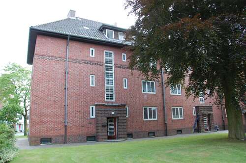 Foto - Wohnung zum Mieten in Wilhelmshaven 332,60 € 51.16 m²