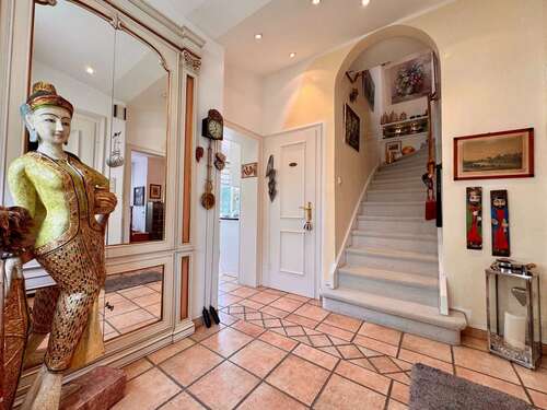 Foto - Haus zum Kaufen in Wiesbaden 1.179.000,00 € 257.64 m²