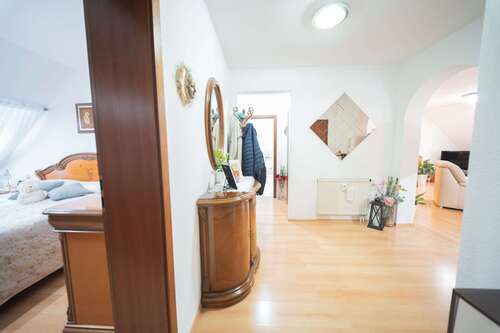 Foto - Wohnung zum Kaufen in Höpfigheim 213.000,00 € 78 m²