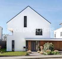 Haus zum Kaufen in Oberursel (Taunus) 3.080.000,00 € 304 m²