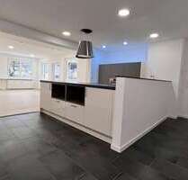 Haus zum Mieten in Weilheim 1.750,00 € 173 m²