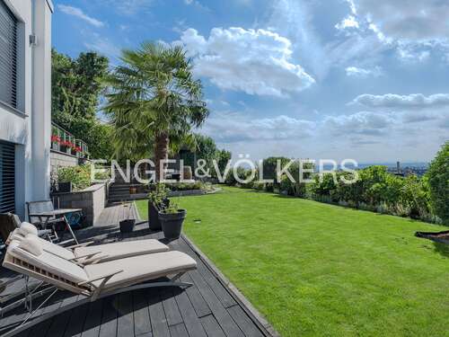 Foto - Haus zum Kaufen in Bad Soden 1.820.000,00 € 204 m²