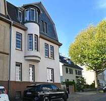 Haus zum Kaufen in Essen 650.000,00 € 245 m²