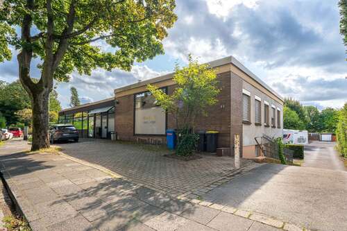 Foto - Haus zum Kaufen in Duisburg 490.000,00 € 328.5 m²