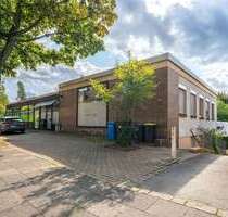 Haus zum Kaufen in Duisburg 490.000,00 € 328.5 m²