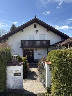 Foto - Haus zum Kaufen in Ruhstorf 389.000,00 € 245 m²