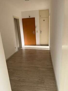 Foto - Wohnung zum Mieten in Bergen 470,00 € 74.93 m²