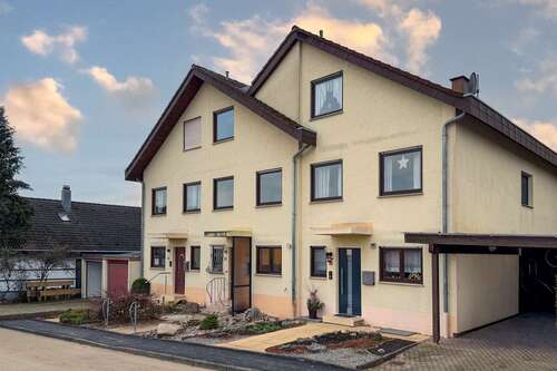 Foto - Haus zum Kaufen in Sachsenheim 333.000,00 € 124 m²