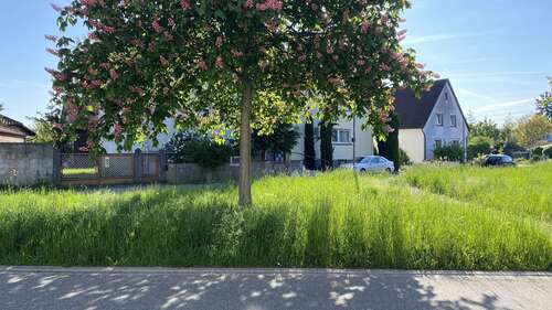 Foto - Grundstück zu verkaufen in Karlsdorf-Neuthard 549.000,00 € 1180 m²