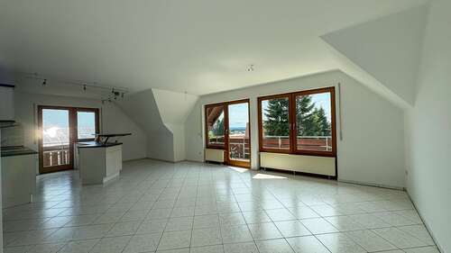 Foto - Wohnung zum Kaufen in Loßburg 275.000,00 € 102.42 m²