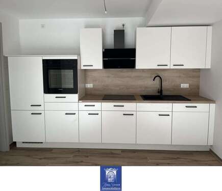 Foto - Wohnung zum Mieten in Arnsdorf 685,00 € 65.77 m²