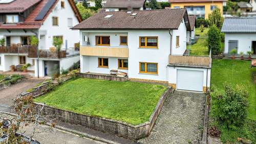 Foto - Haus zum Kaufen in Schefflenz 320.000,00 € 159 m²