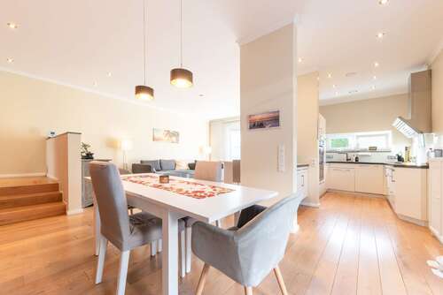 Foto - Haus zum Mieten in Ratingen 2.300,00 € 155 m²