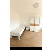 WG-Zimmer in Karlsruhe 475,00 € 75 m²