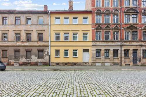 Foto - Haus zum Kaufen in Weißenfels 165.000,00 € 202 m²