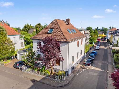Foto - Haus zum Kaufen in Frankfurt am Main 799.000,00 € 244 m²
