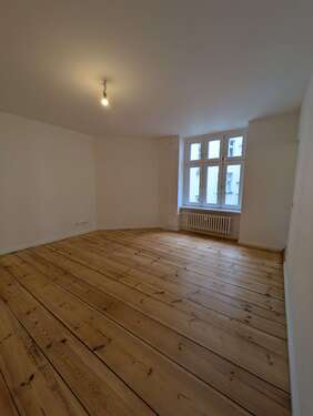 Foto - Wohnung zum Mieten in Berlin 758,11 € 35.76 m²
