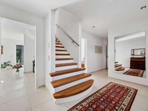 Foto - Haus zum Kaufen in Bad Boll 1.250.000,00 € 286 m²