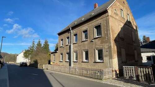 Foto - Haus zum Kaufen in Döbeln 65.000,00 € 220 m²