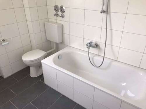 Foto - Wohnung zum Mieten in Amberg 236,29 € 55.88 m²