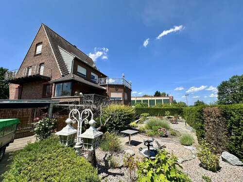 Foto - Haus zum Kaufen in Dormagen 745.000,00 € 200 m²