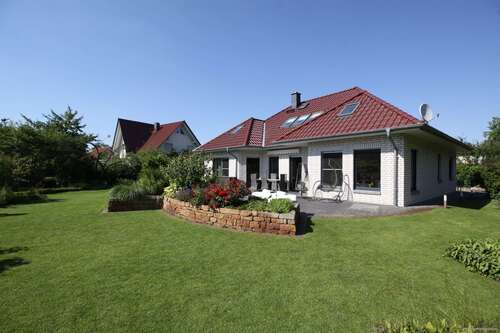 Foto - Haus zum Kaufen in Gifhorn 585.000,00 € 206 m²