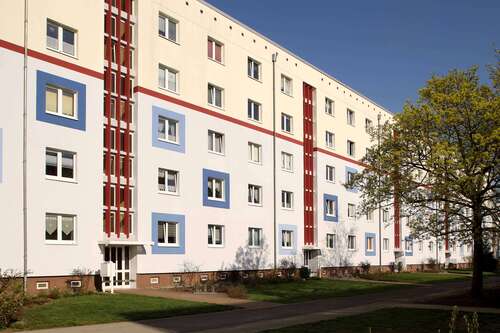 Foto - Wohnung zum Mieten in Neubrandenburg 165,00 € 25.78 m²