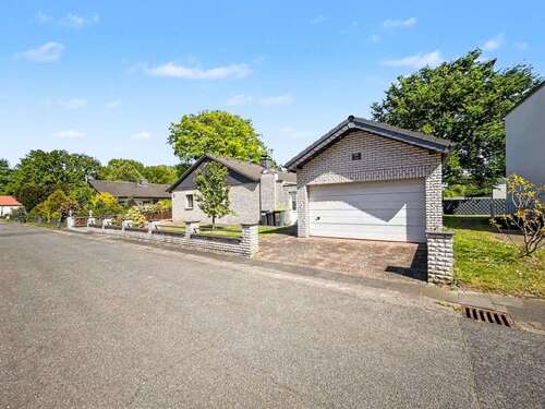 Foto - Haus zum Kaufen in Duisburg 649.000,00 € 160 m²