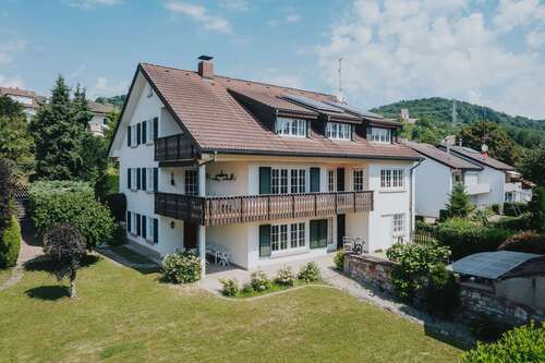Foto - Haus zum Kaufen in Lörrach-Tumringen 1.090.000,00 € 312 m²