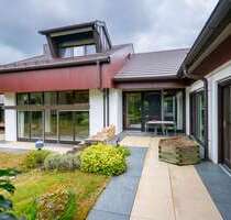 Haus zum Kaufen in Herrenberg 1.395.000,00 € 380.77 m²