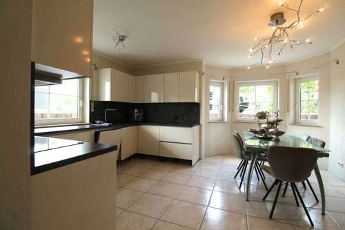 Foto - Wohnung zum Mieten in Osthofen 990,00 € 93 m²