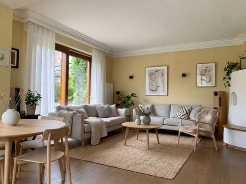 Foto - Haus zum Kaufen in Stolzenau 693.000,00 € 380 m²