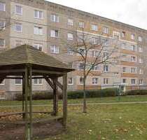 Wohnung zum Mieten in Neubrandenburg 262,00 € 59.96 m²