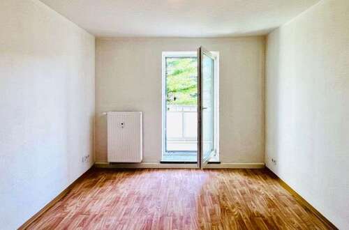 Foto - Wohnung zum Mieten in Freital 355,92 € 50.13 m²