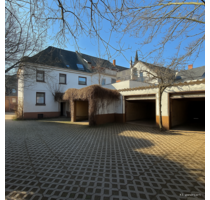 Haus zum Kaufen in Koblenz 399.000,00 € 214.83 m²