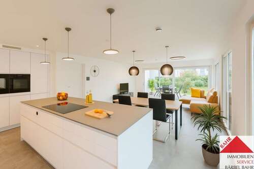 Foto - Haus zum Mieten in Hildrizhausen 2.950,00 € 208 m²