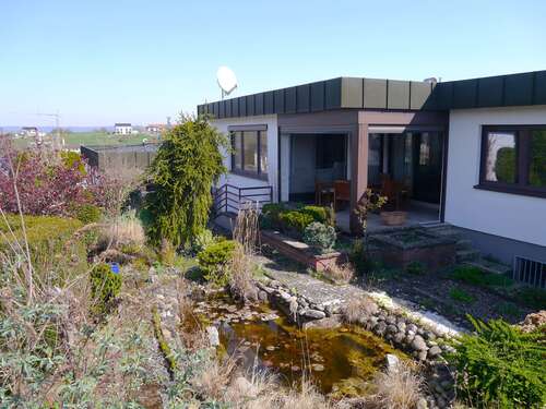 Foto - Haus zum Kaufen in Oberboihingen 639.000,00 € 198.37 m²