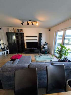 Foto - Wohnung zum Mieten in Neustadt 960,00 € 91.7 m²