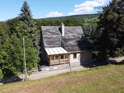 Foto - Haus zum Kaufen in Königswalde 99.000,00 € 130 m²