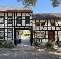 Haus zum Kaufen in Mechernich Glehn 148.000,00 € 300 m² - Mechernich / Glehn